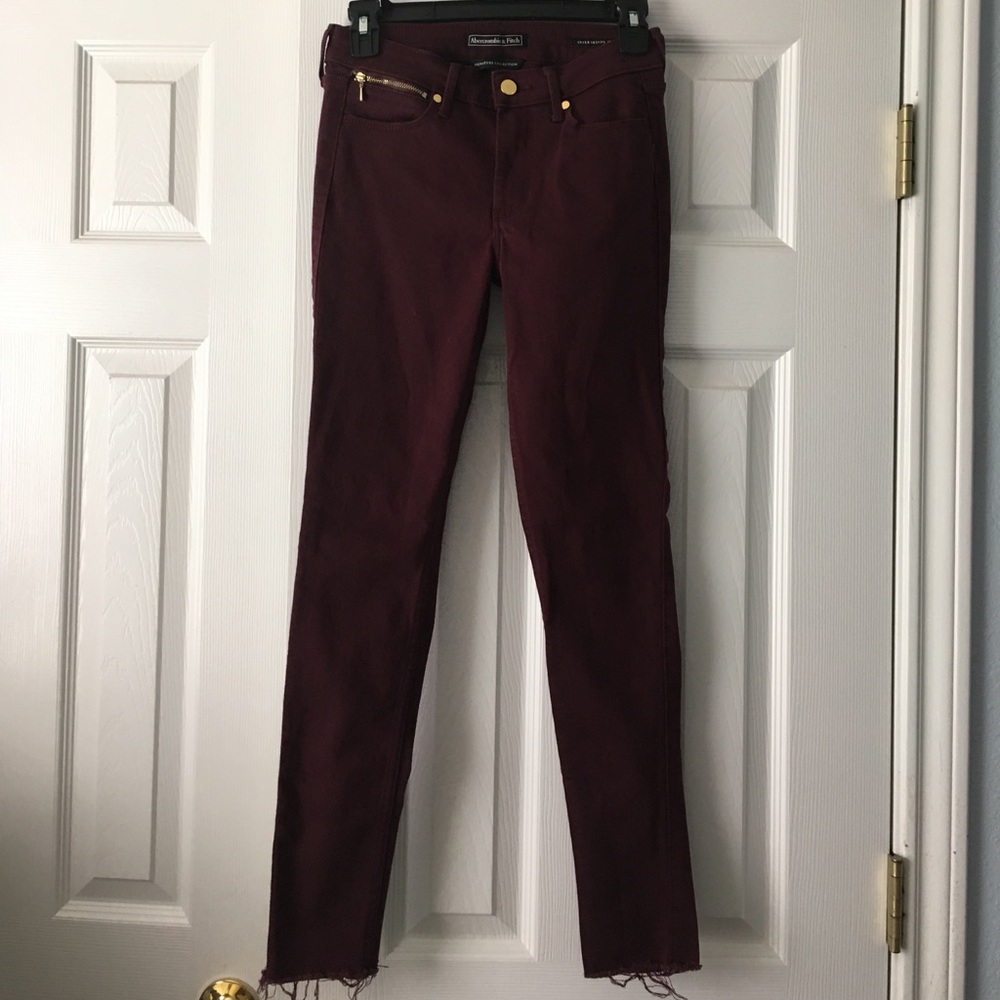 Abercrombie & Fitch -Signature Collection Jean