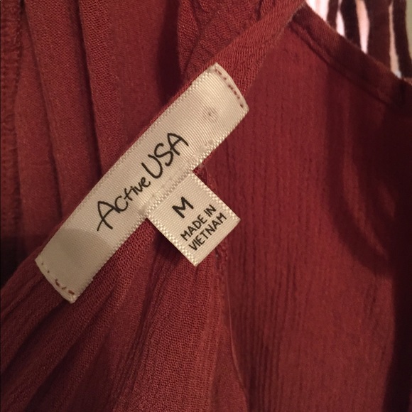 Frilly romper with deep open back 💕 - Picture 5 of 5