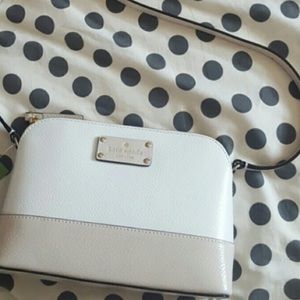 Kate Spade Cross body bag great condition!!!