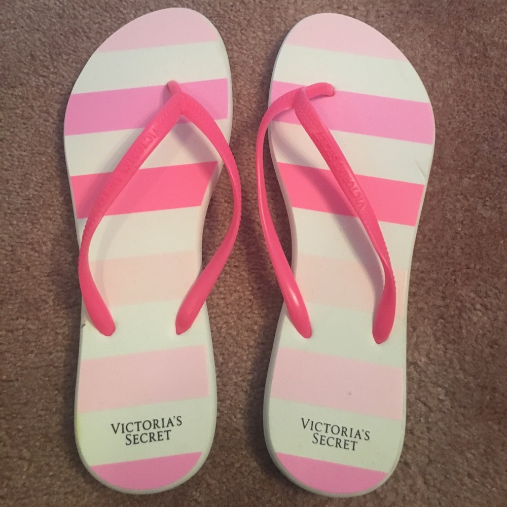 Victoria secrets flip flops