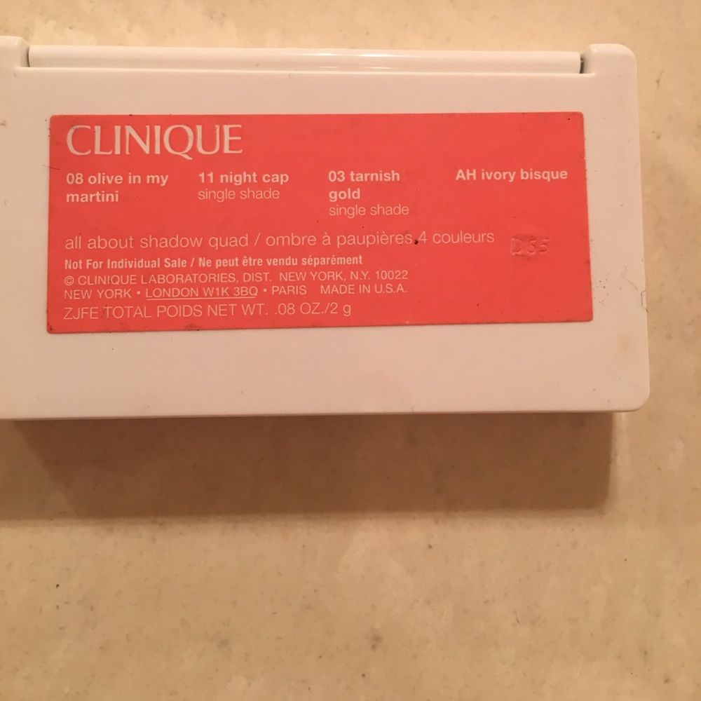 I'm selling my Clinique all about shadow quad. - Picture 3 of 3
