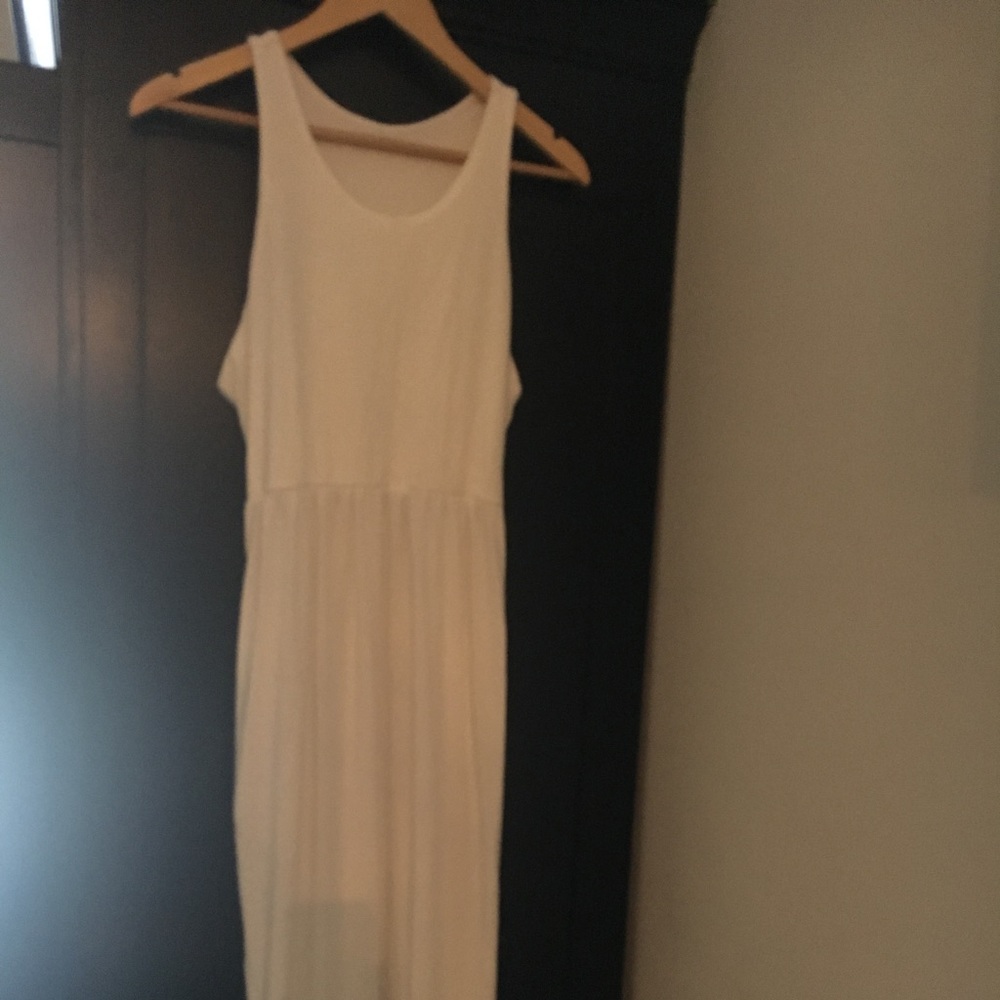 New without tags. White cotton dress