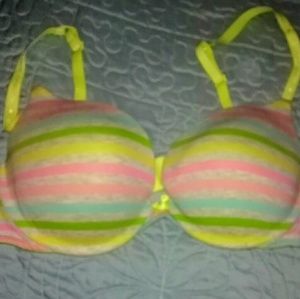 38c Victoria Secret bra