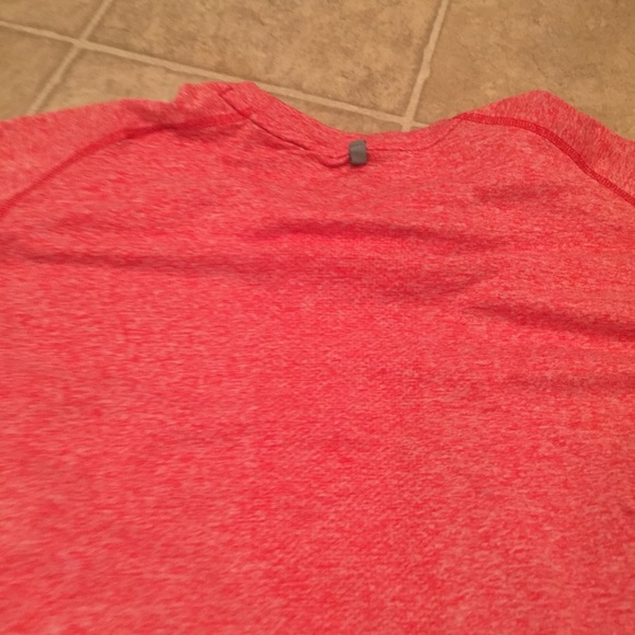 Men's Nike Running Tee - Picture 4 of 8