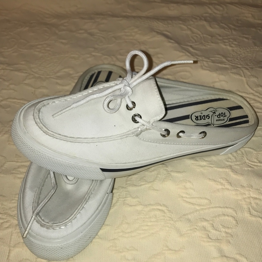 Slip on Sperry Topsiders