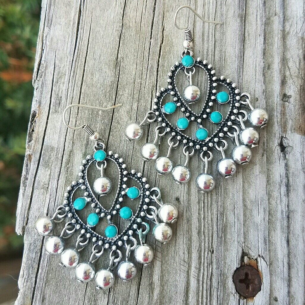 Silver turquoise boho light dangle earrings nwt