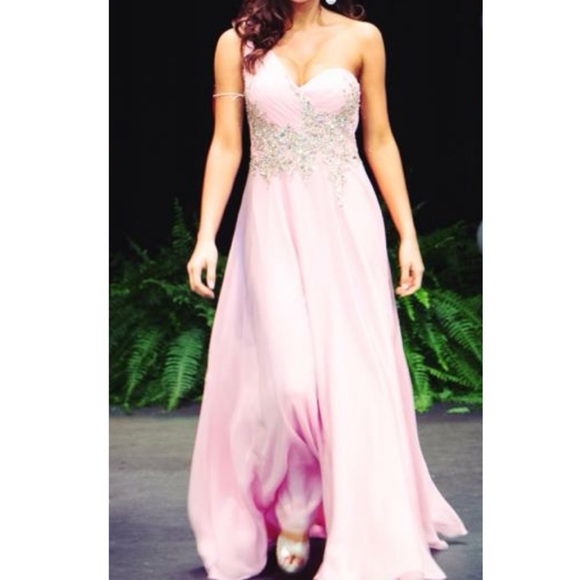 Prom or Pageant dress - Picture 1 of 2