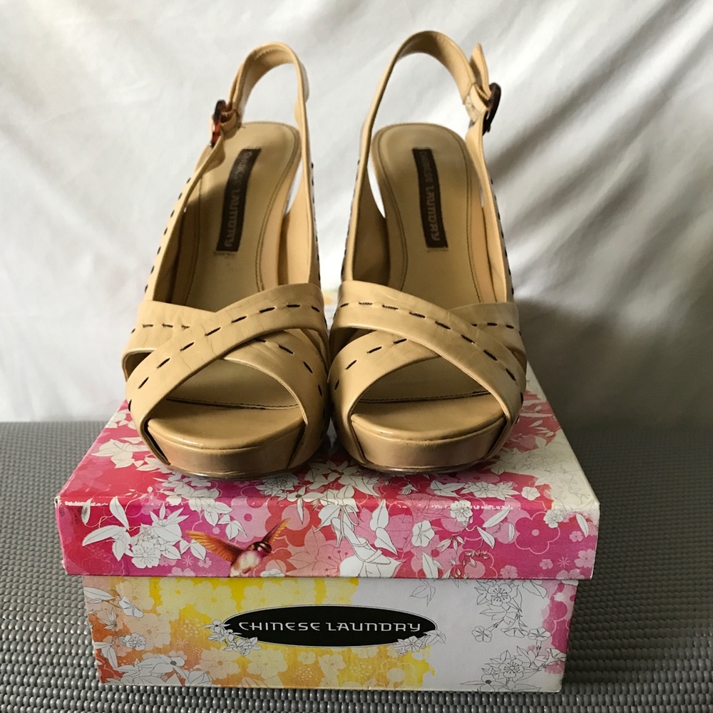 Shoes - Picture 2 of 3