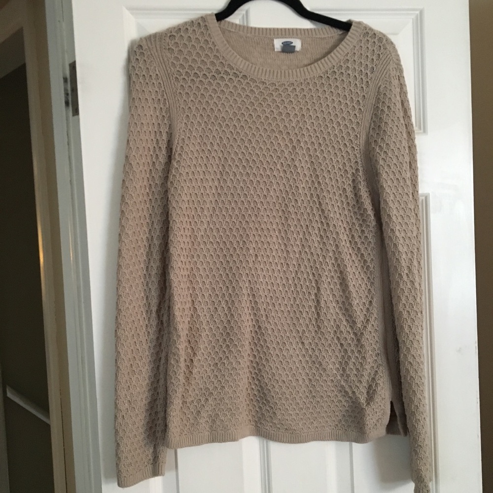 Old navy sweater