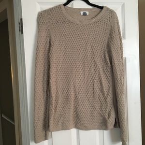 Old navy sweater