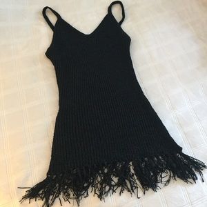 Arden B Like New knit sweater tank w/ fringe hem