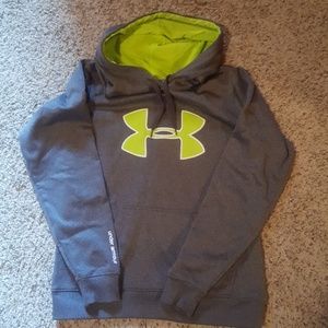 Under armour sweatshirt