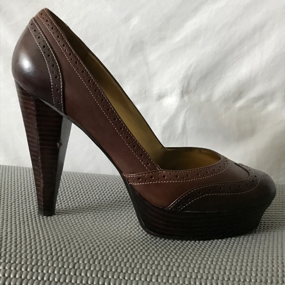 Shoes - Picture 4 of 4