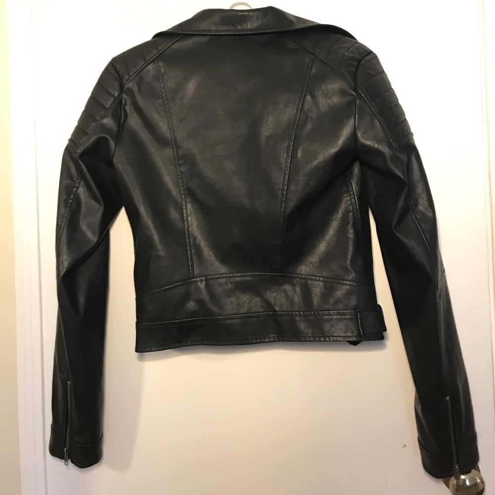 Leather jacket - Picture 2 of 4
