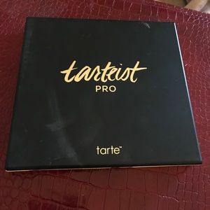 Tarte Eyeshadow Pallette Tarteist Pro