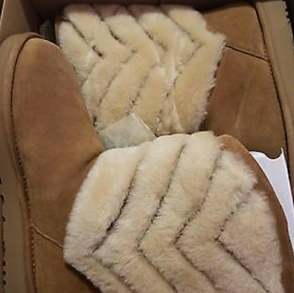 Ugg Australia boots size 8 *Pre-Own*