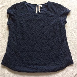 Plus size navy blue lace (full lined) too! 2X Plus size navy blue lace (full lined) too! 2X