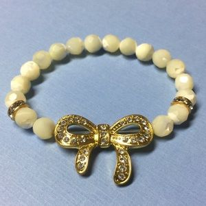 NEW Semi Precious White Jade Gold Bow Bracelet