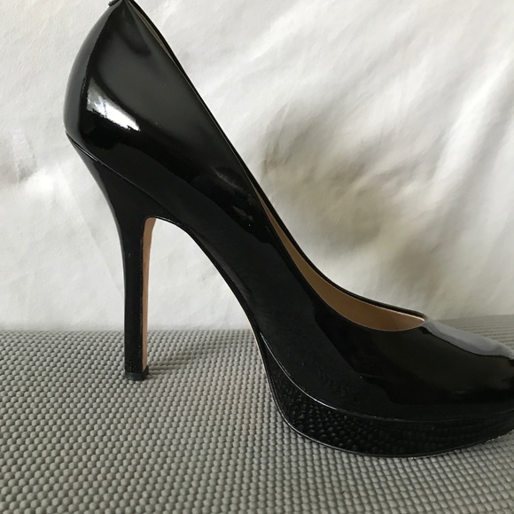 Shoes - Picture 3 of 5