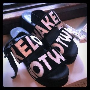 Jeffery Campbell Flatform sandals