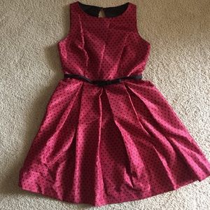 Sz 8 Danny & Nicole Red w/ black polka dots dress