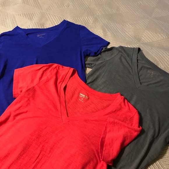 T-shirts - Picture 2 of 2