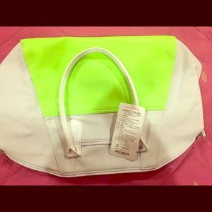 NWT LULU LEMON Vinyasa to Vino Bag