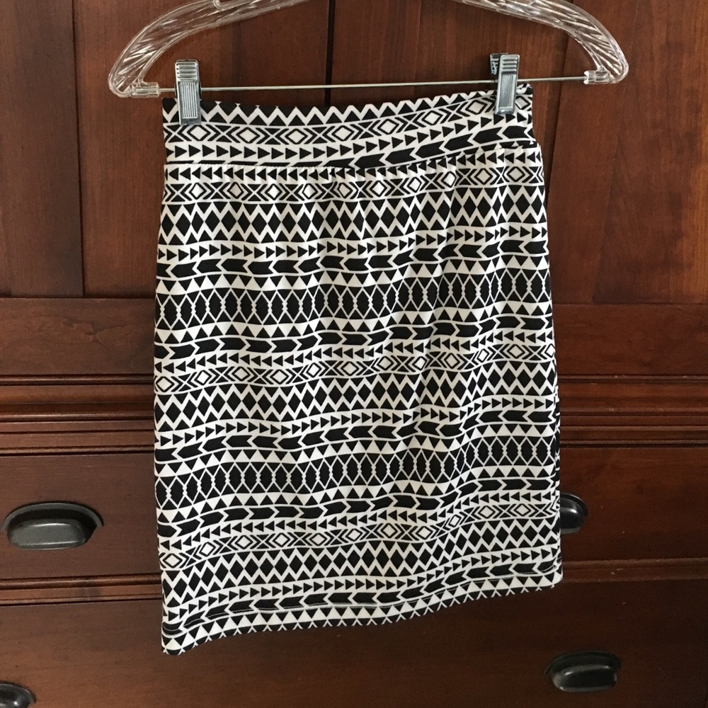 Forever 21 skirt. Size small