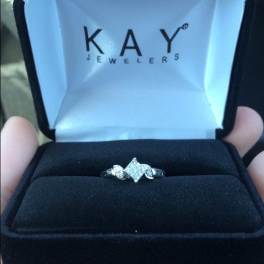 14 K White Gold Diamond Ring