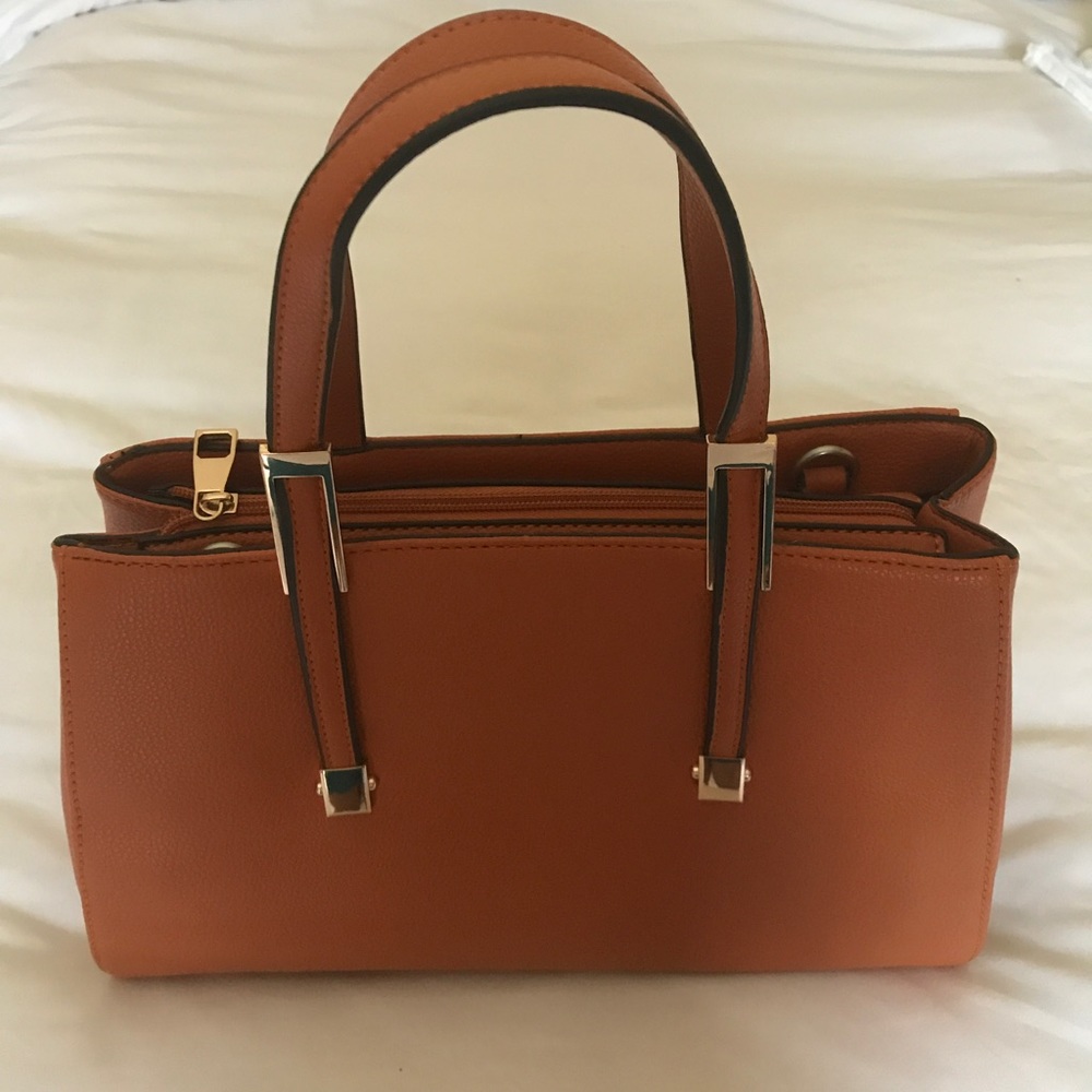 Beautiful orange/brow bag  like new condition