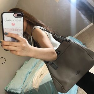 ⭐️Coach Turnlock Edie Shoulder Bag