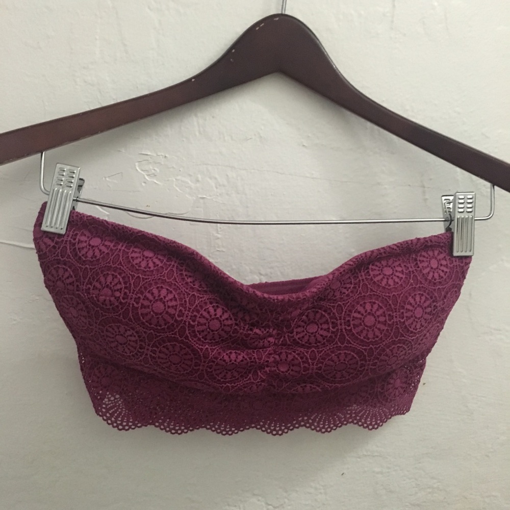 Hollister Purple Strapless Lace Bandeau Bra