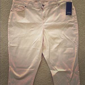 NWT Jones New York capris size 20W