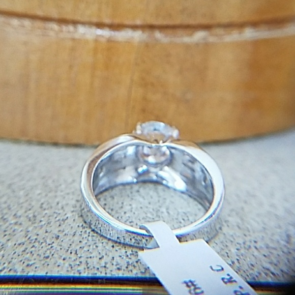 14k Gold plated Engagement Ring 2ct Round - Picture 9 of 13