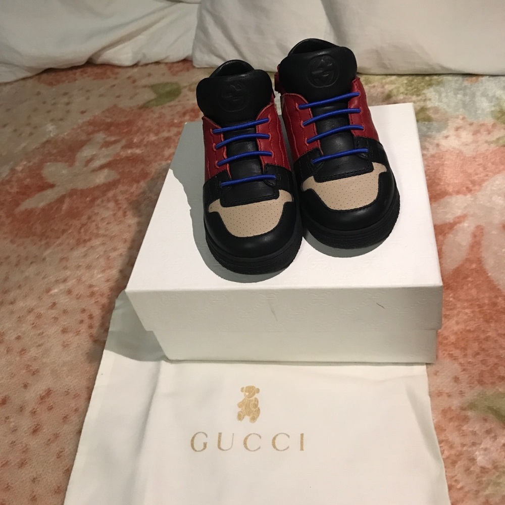 Gucci shoes