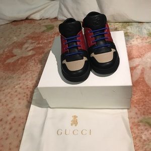 Gucci shoes