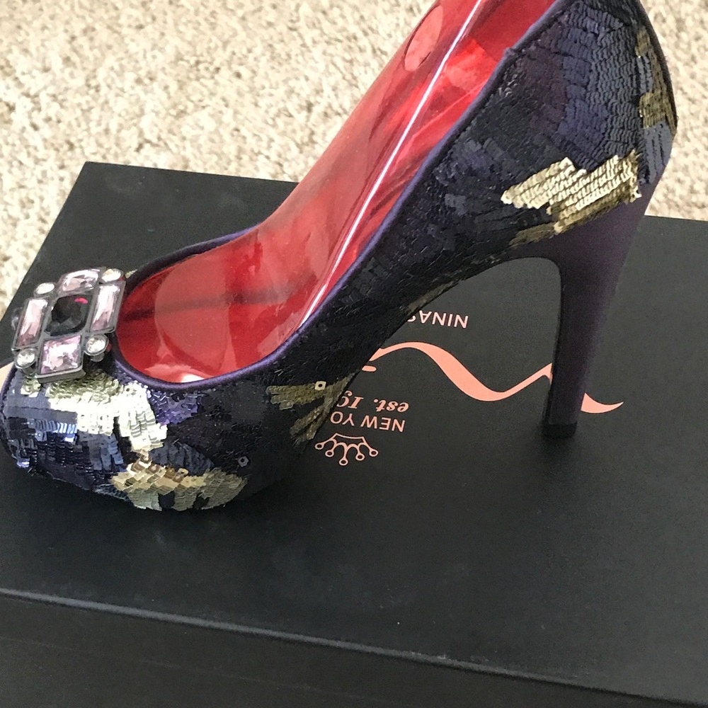 sequined NINA pumps open toe 6.5 purple/gold - Picture 1 of 3