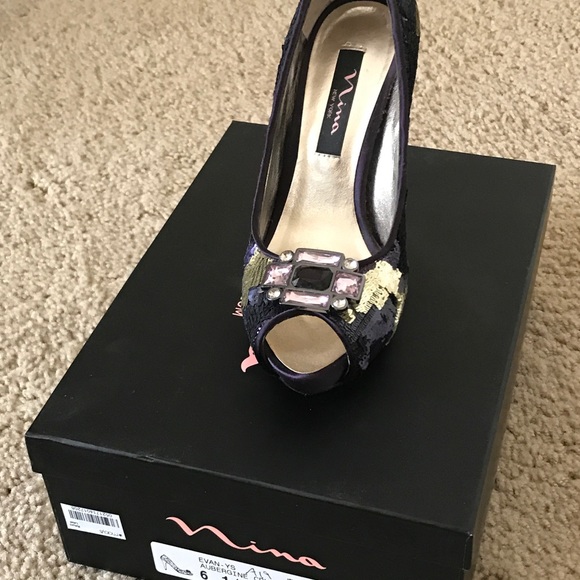 sequined NINA pumps open toe 6.5 purple/gold - Picture 2 of 3