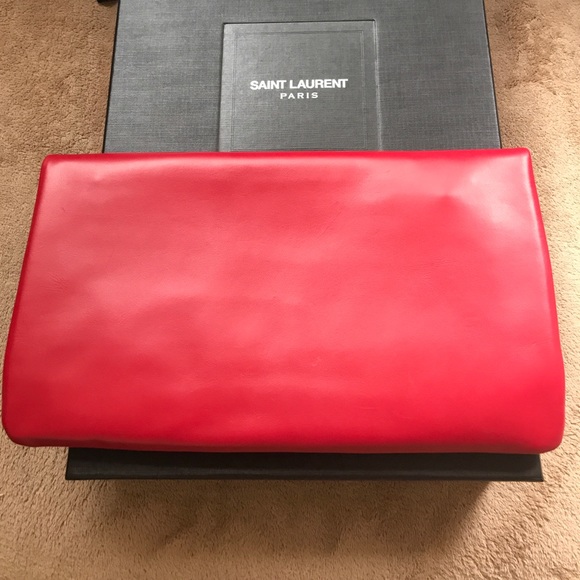 YSL clutch - Picture 2 of 7