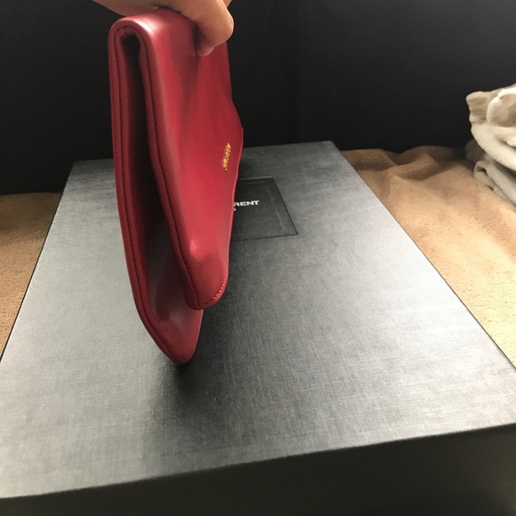 YSL clutch - Picture 7 of 7