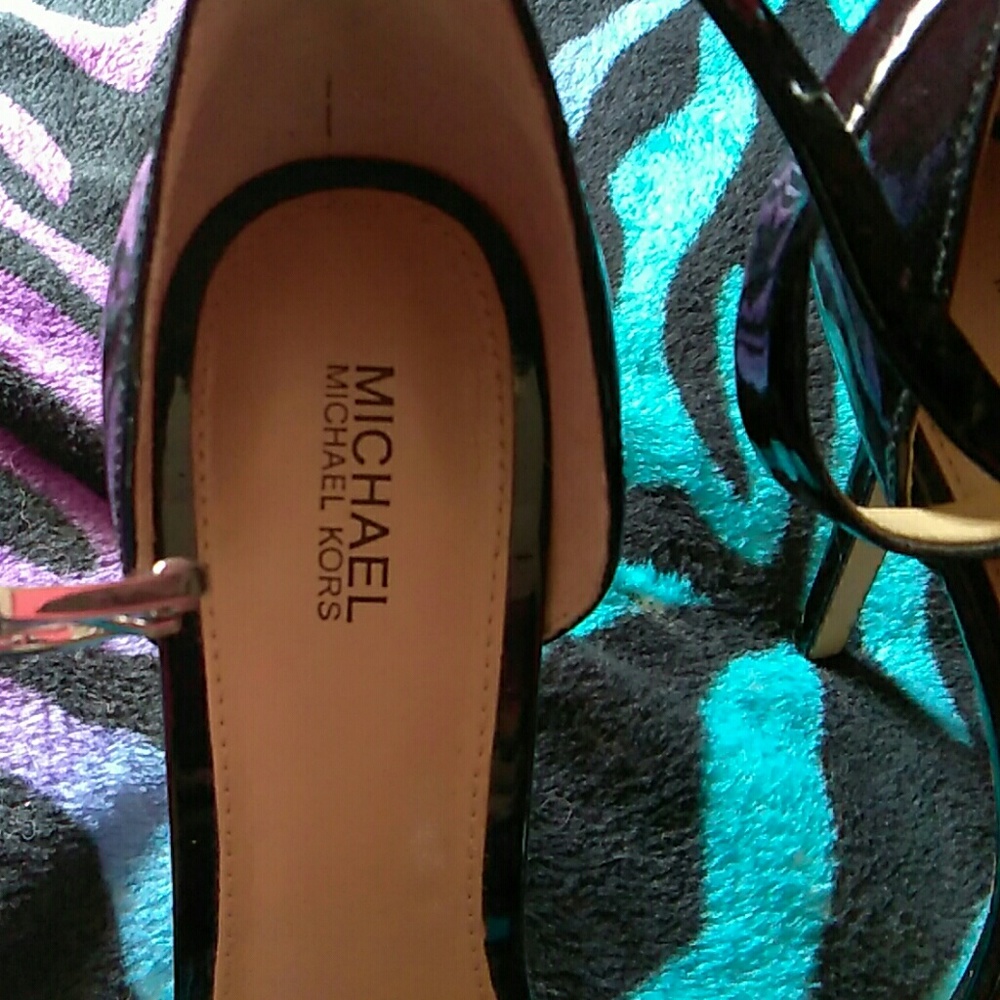 Dress heels