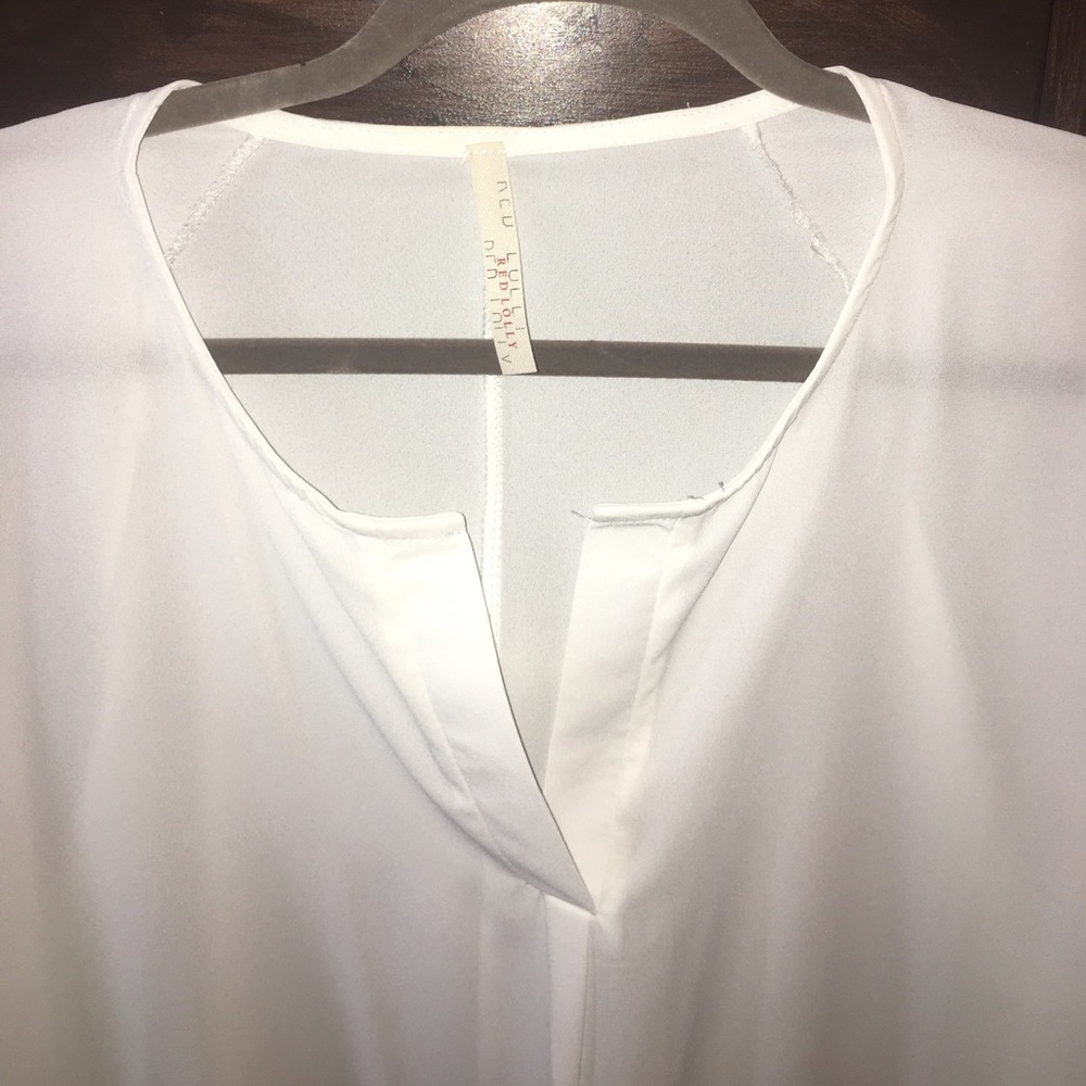 Blouse - Picture 2 of 2