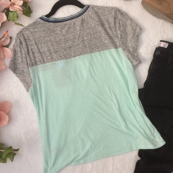 Prince & Fox | colorblock tee - Picture 4 of 5