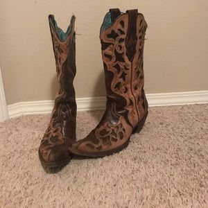 Destressed Coral boots