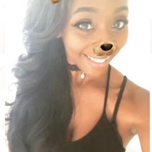 Meet your Posher, Quin