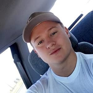 Meet your Posher, Trey