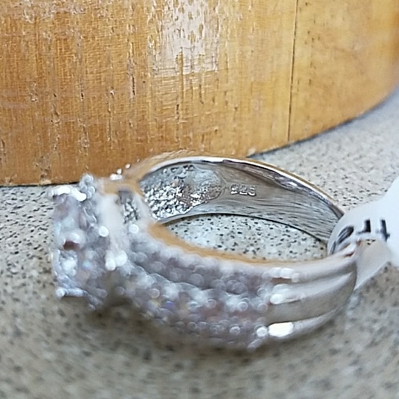 14k Gold plated Engagement Ring with 1.5ct Round - Picture 7 of 8