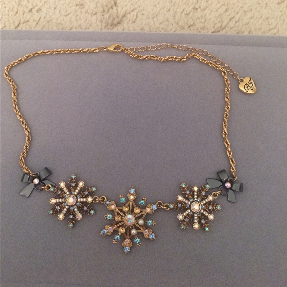 Betsy Johnson Snowflake Necklace