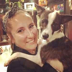 Meet your Posher, Savannah