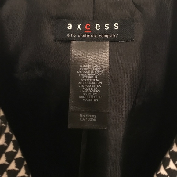 Black and white checker jacket - Picture 4 of 4